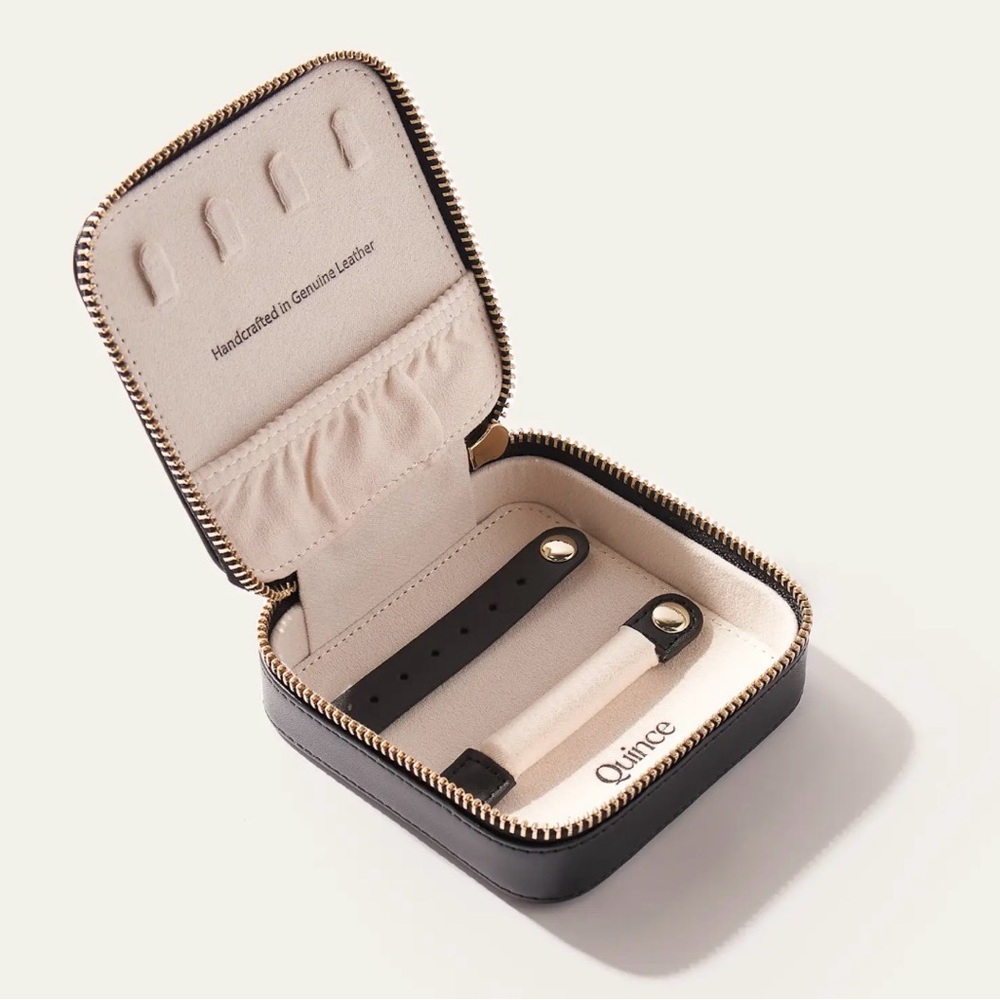 Quince Black Leather Jewelry Travel Case